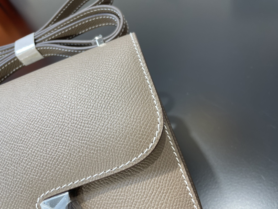 H**mes constance 24 epsom leather silver hardware 9.4"x5.9"x3"