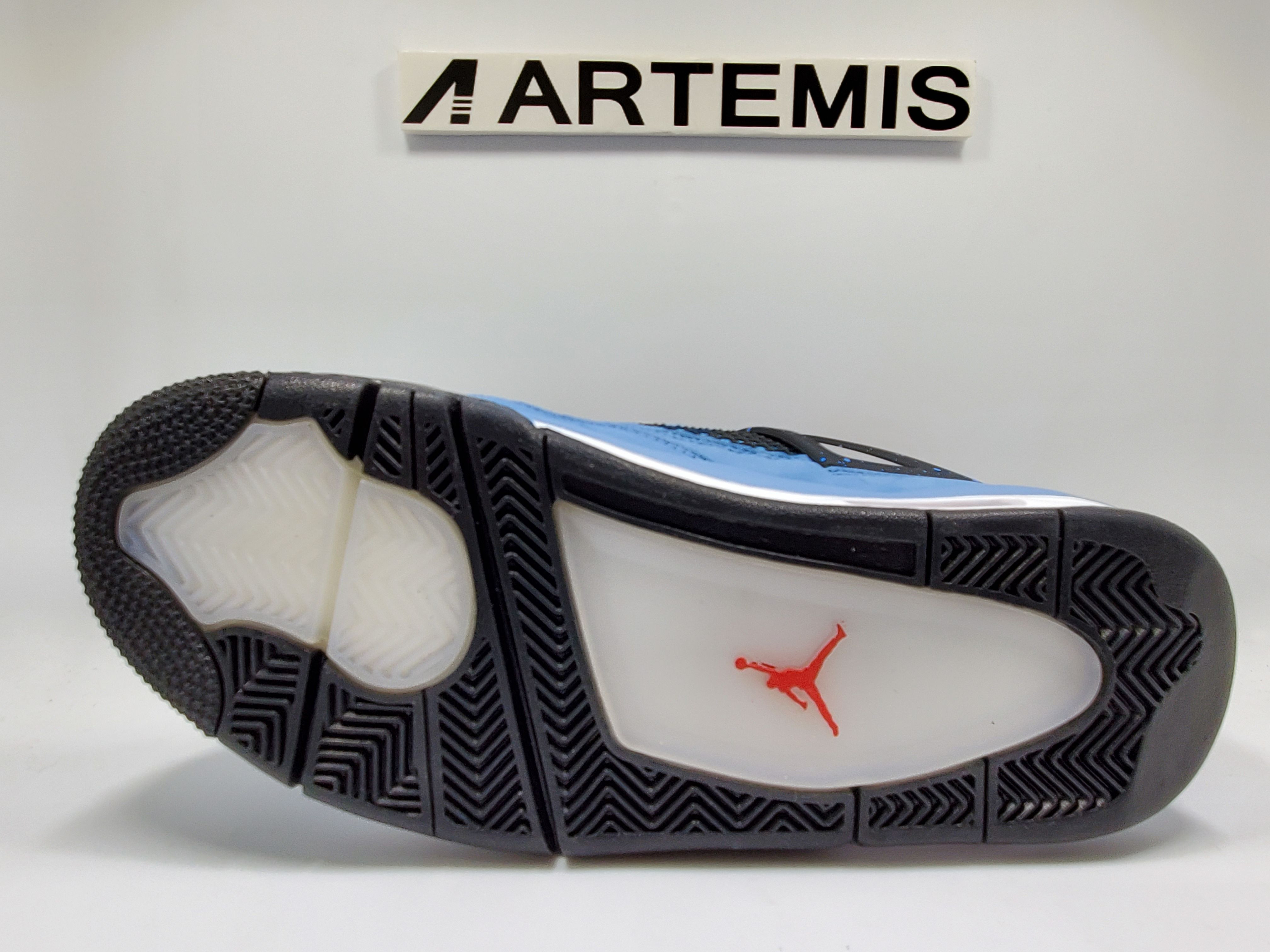 Air Jordan 4 Retro Travis Scott Cactus Jack