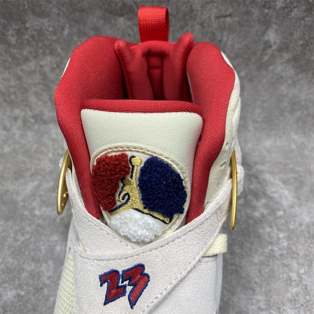 SOLEFLY X AIR JORDAN 8 RETRO