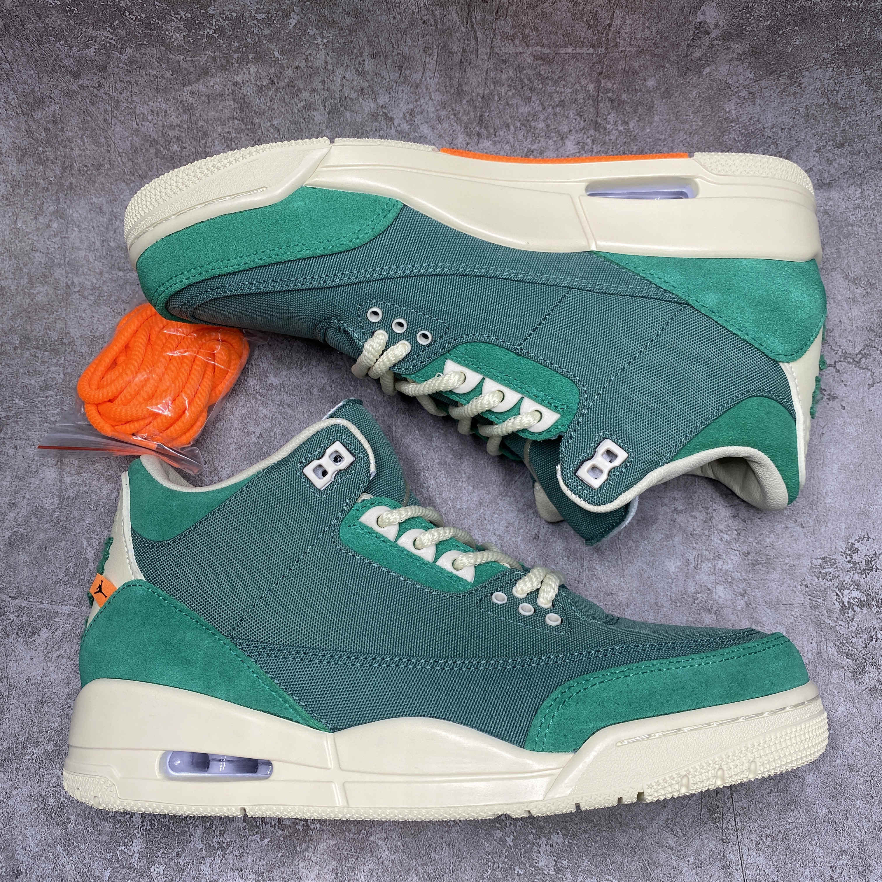 ua nina Ch*el abney x air jordan 3