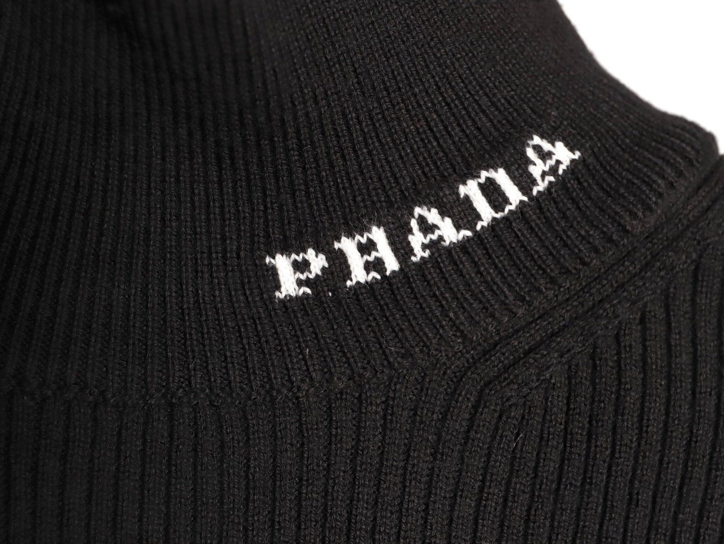 Pra*a 22fw high collar base knitting sweaters