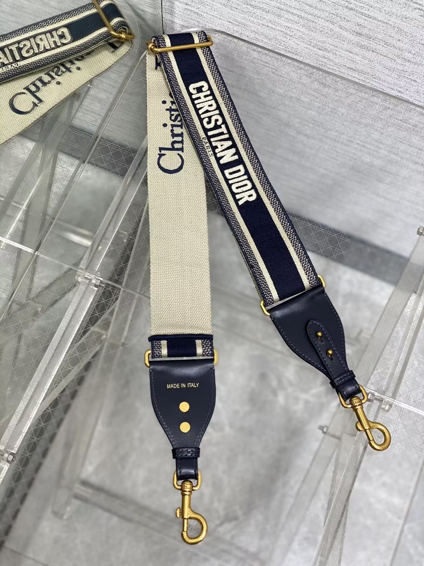 D*or medium lady D*or bag 24x21x12cm