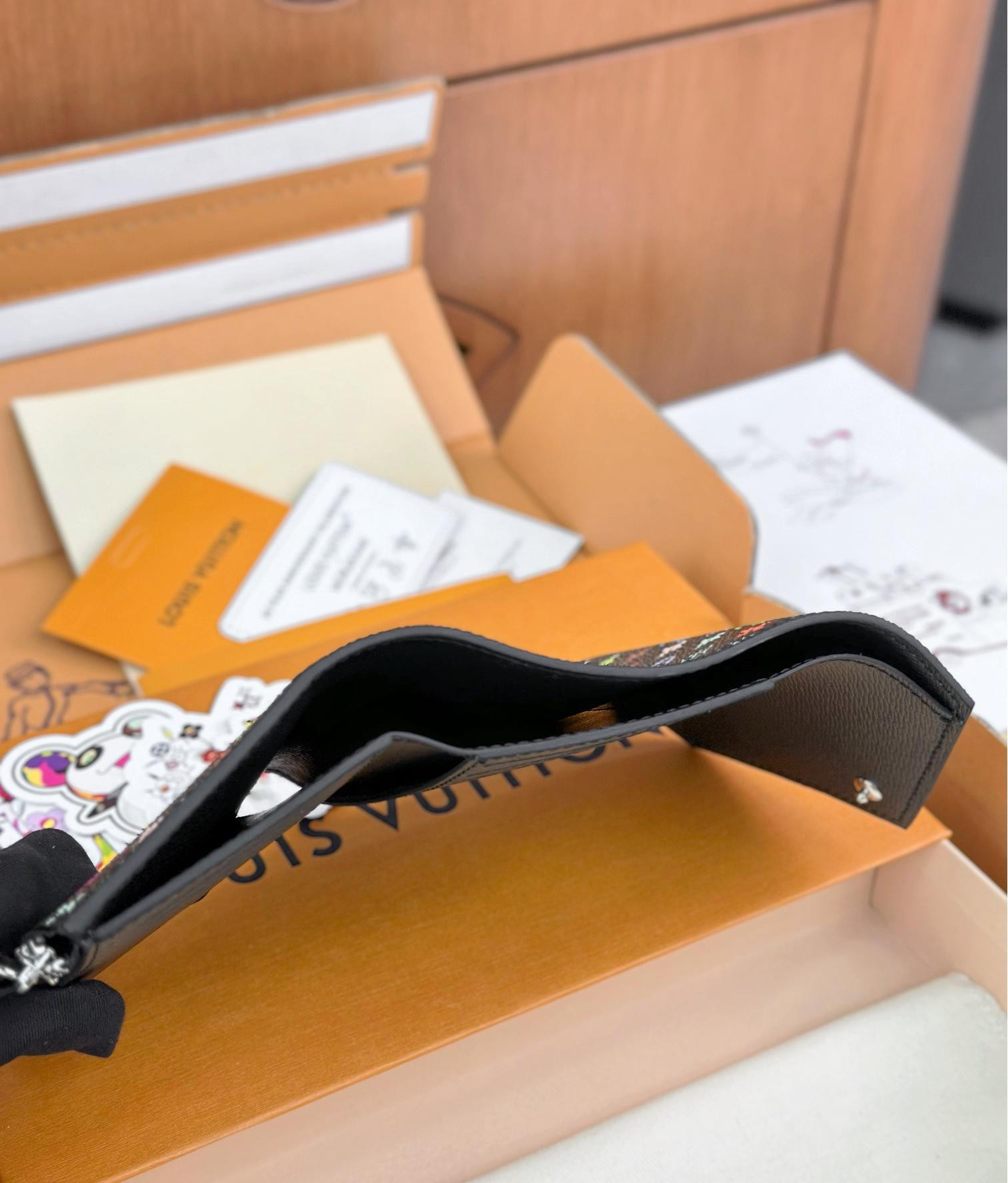 LV x TM Victorine Wallet M14163 12x9.5x2.5cm