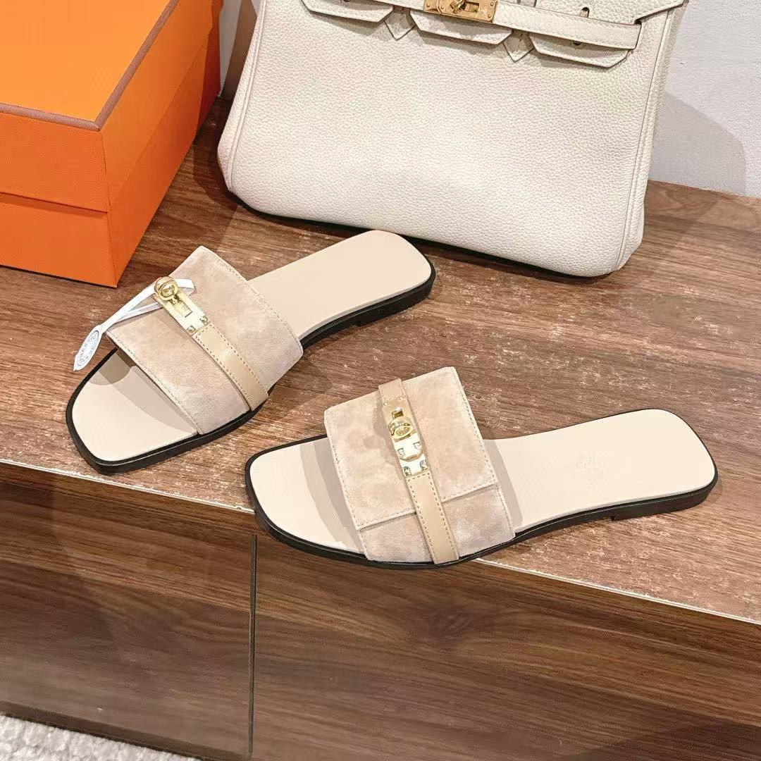 UA Hermès Giulia sandal