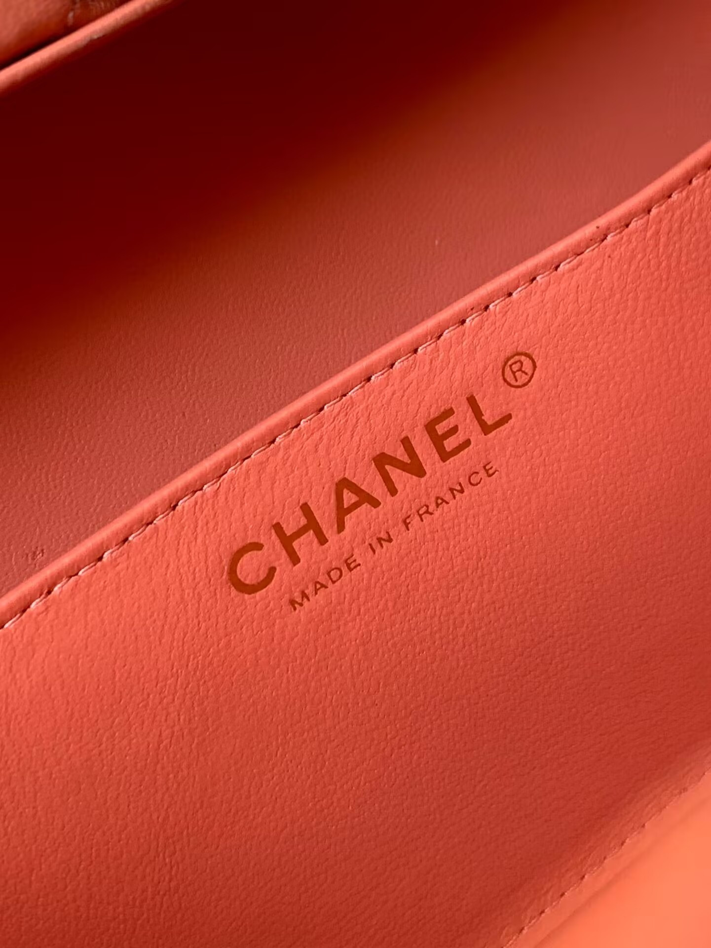 Ch*el box bag 15x22x7.5cm