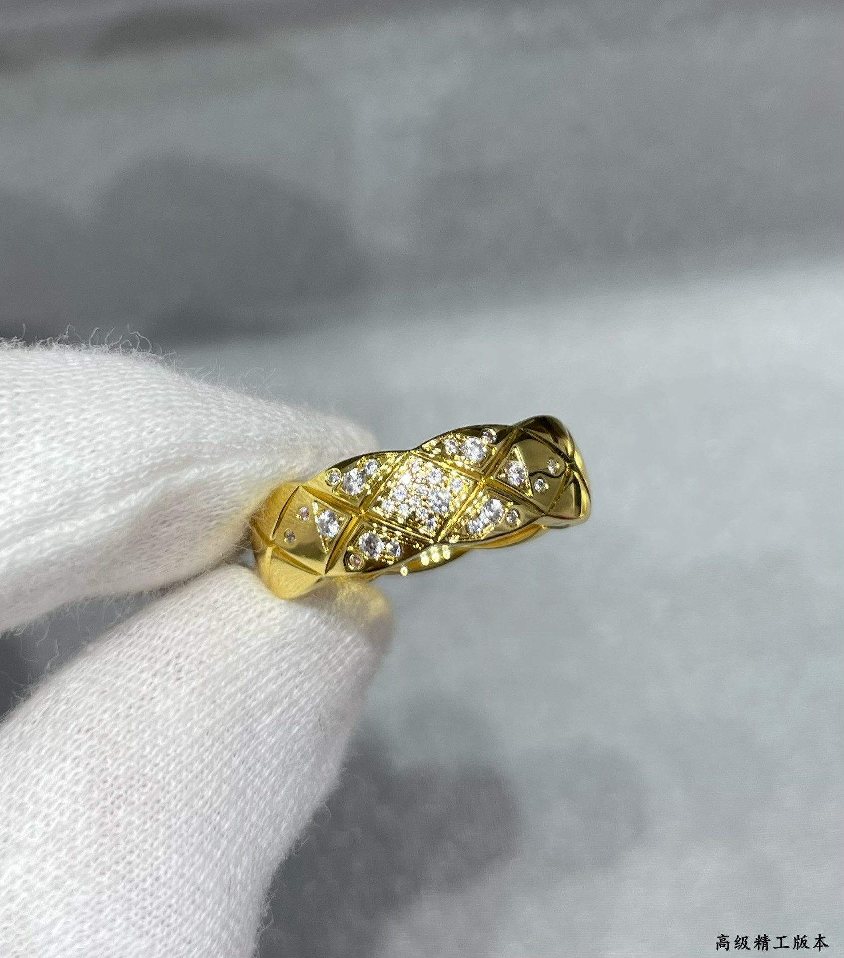 ch*el wide Di*m*nd ring