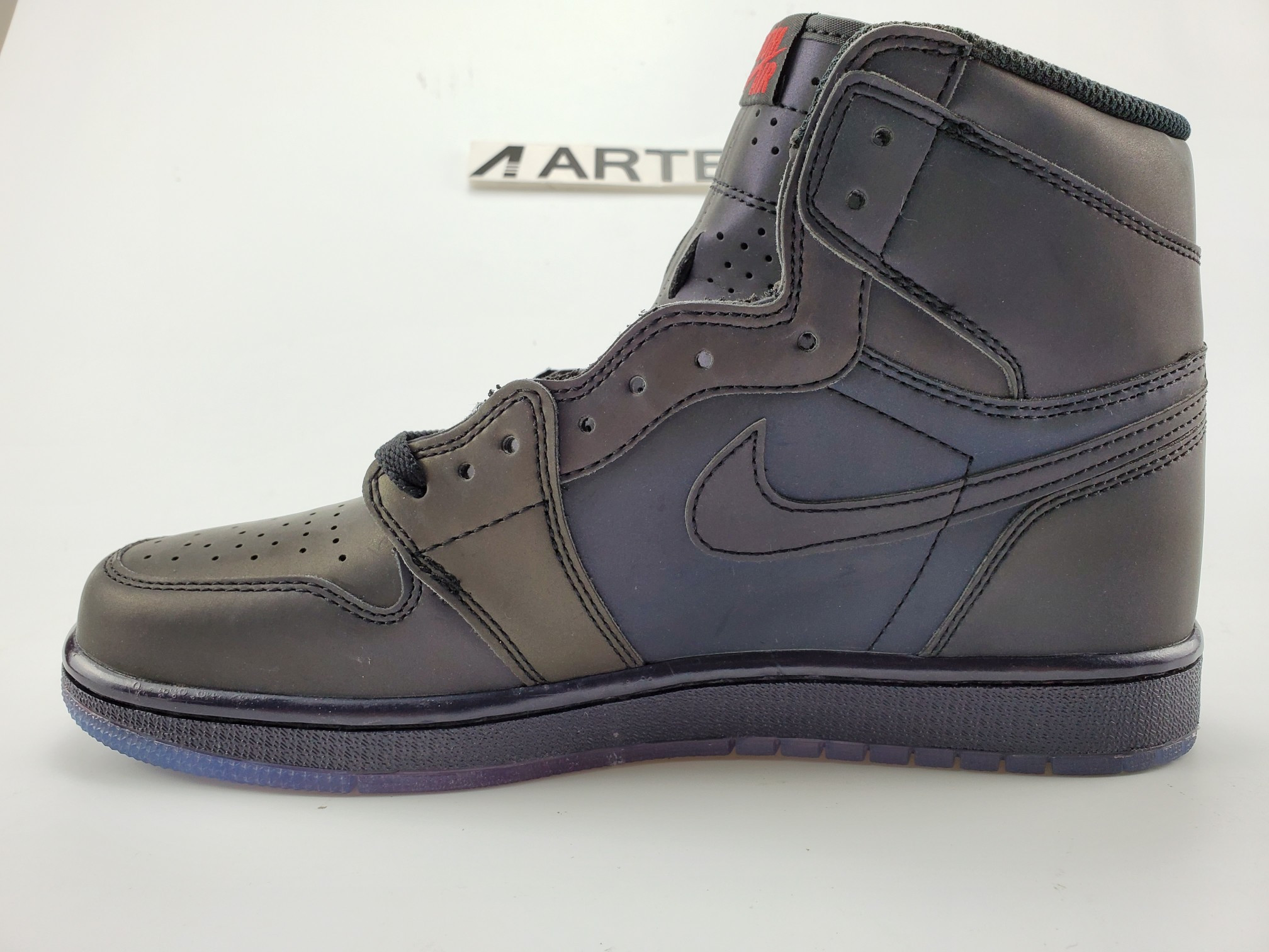 Air Jordan 1 Retro High Zoom Fearless