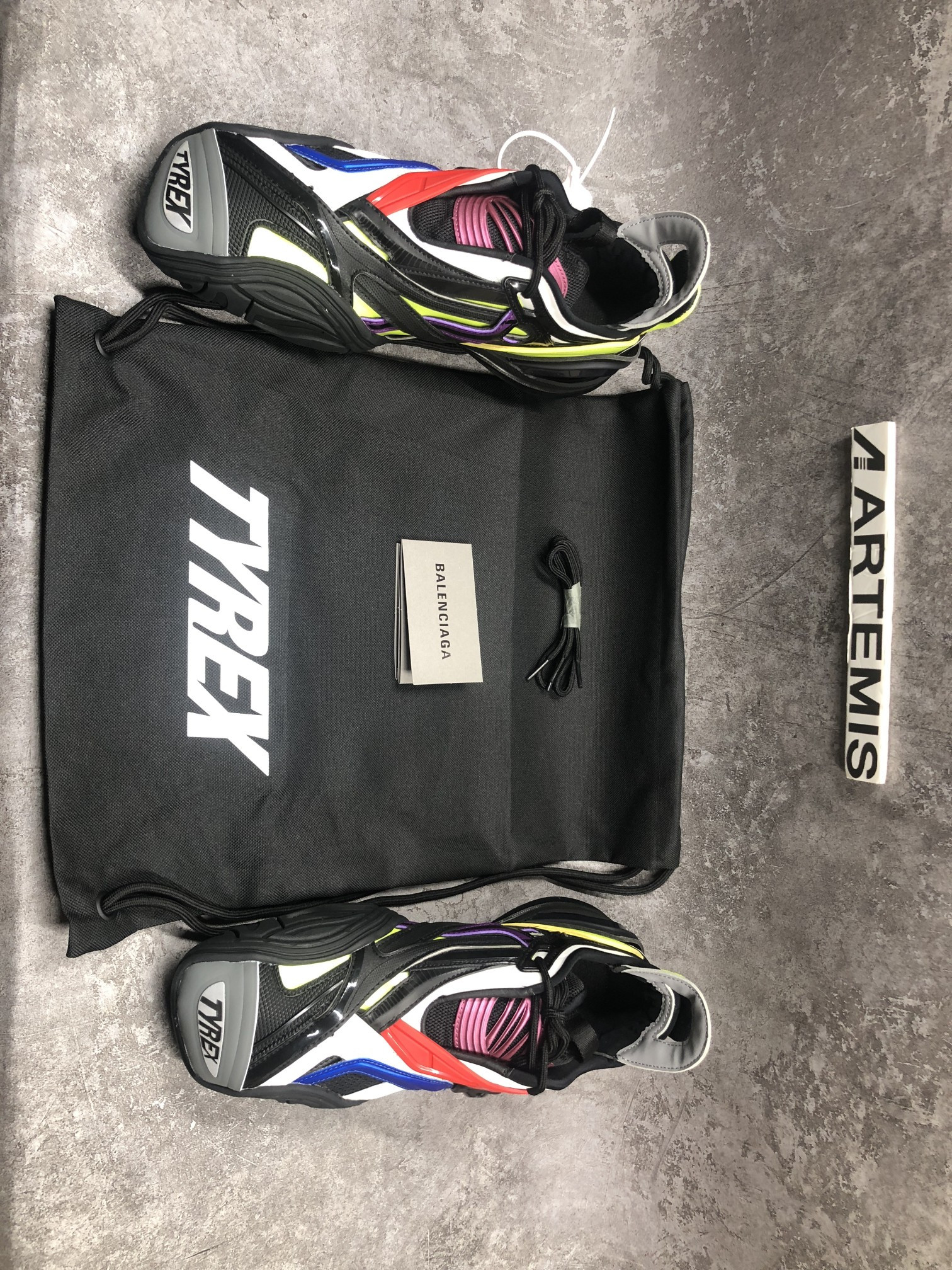 Balenciga 5.0 Red Blue White