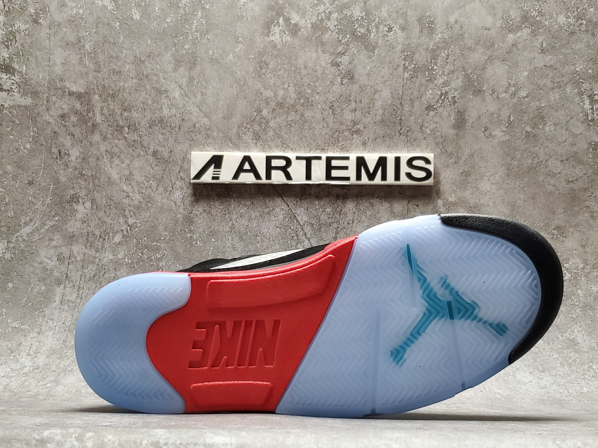 Air Jordan 5 Retro Top 3