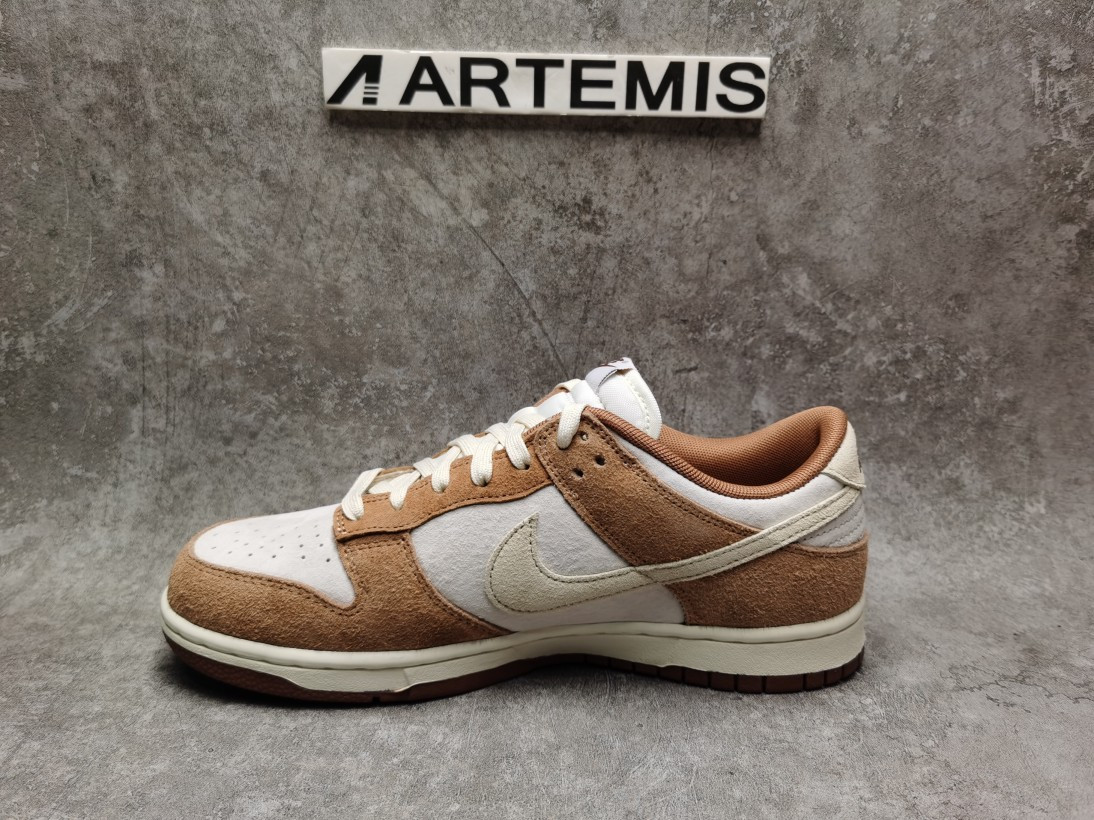 Nike Dunk Low Medium Curry