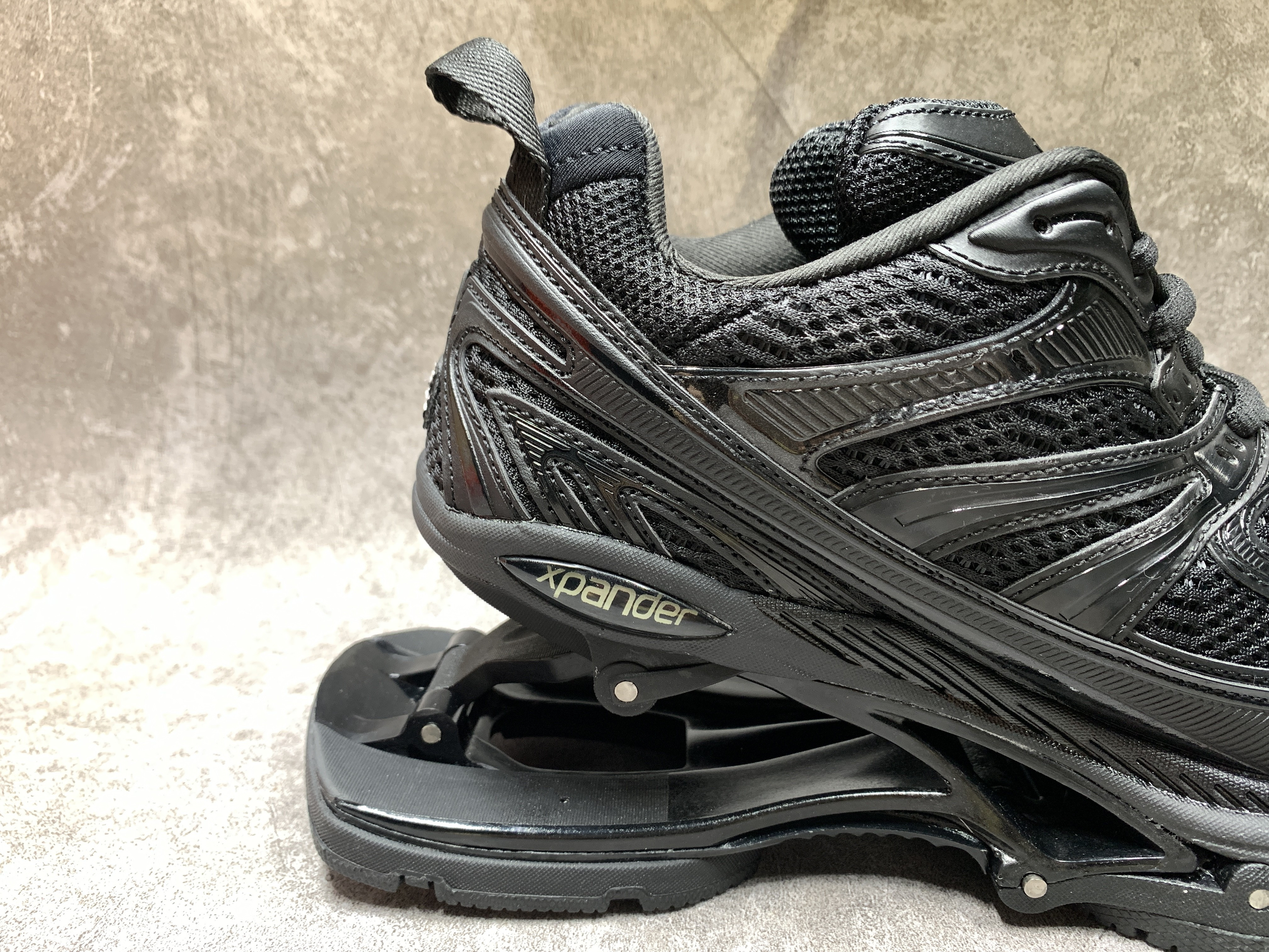 Balenciga X-Pander Black