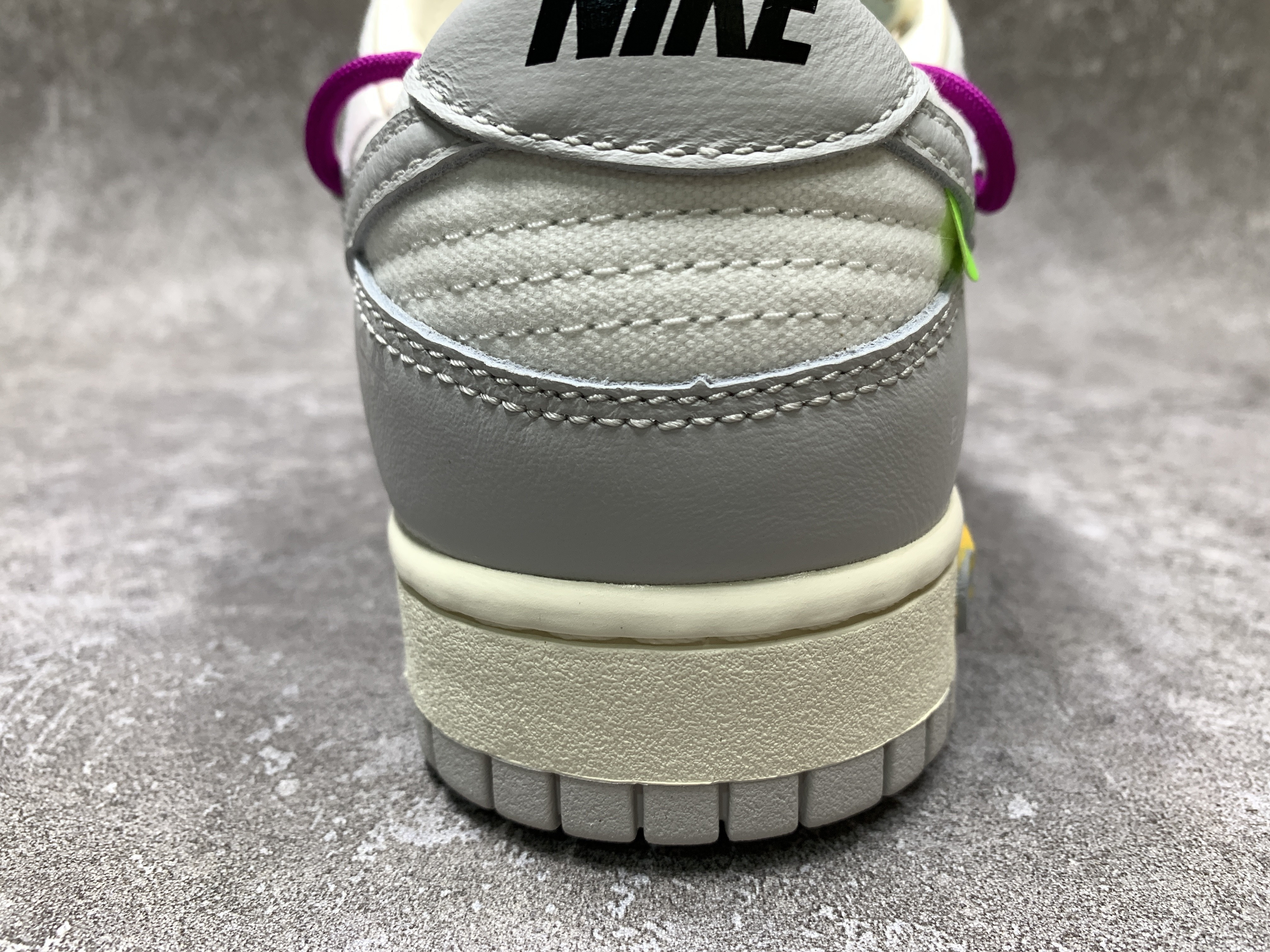 Off-White x Dunk Low