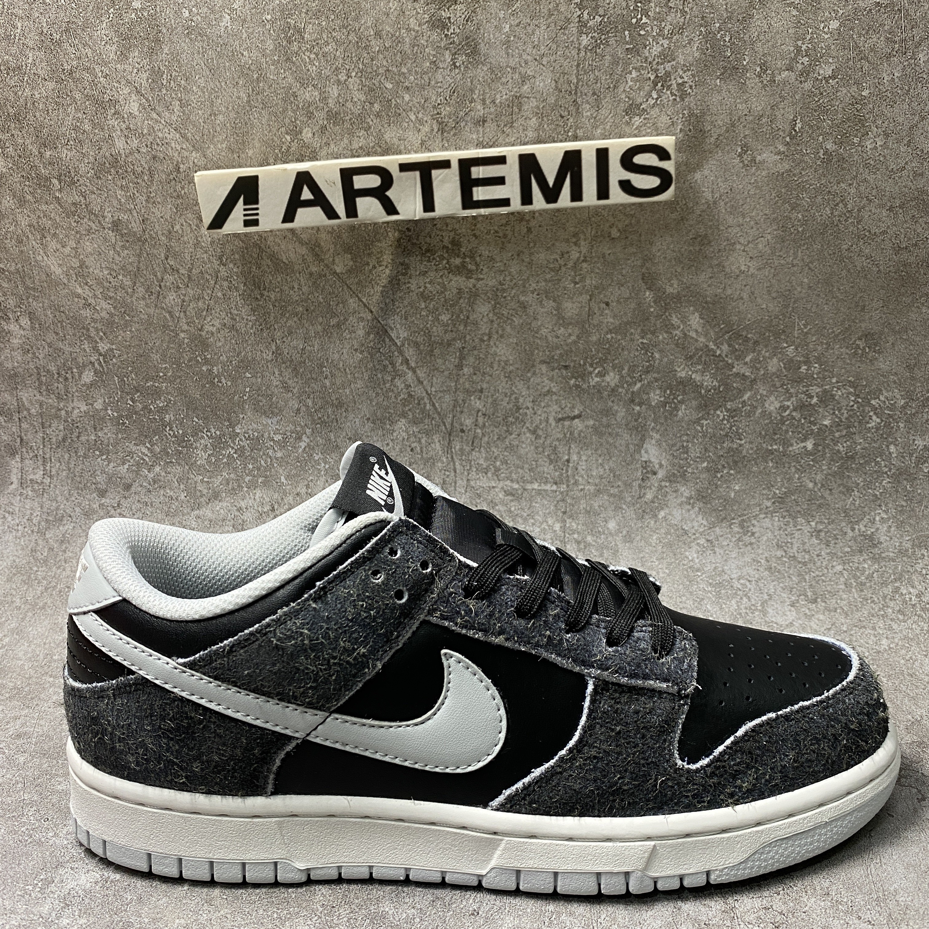 Nike Dunk Low Premium Animal Pack Zebra