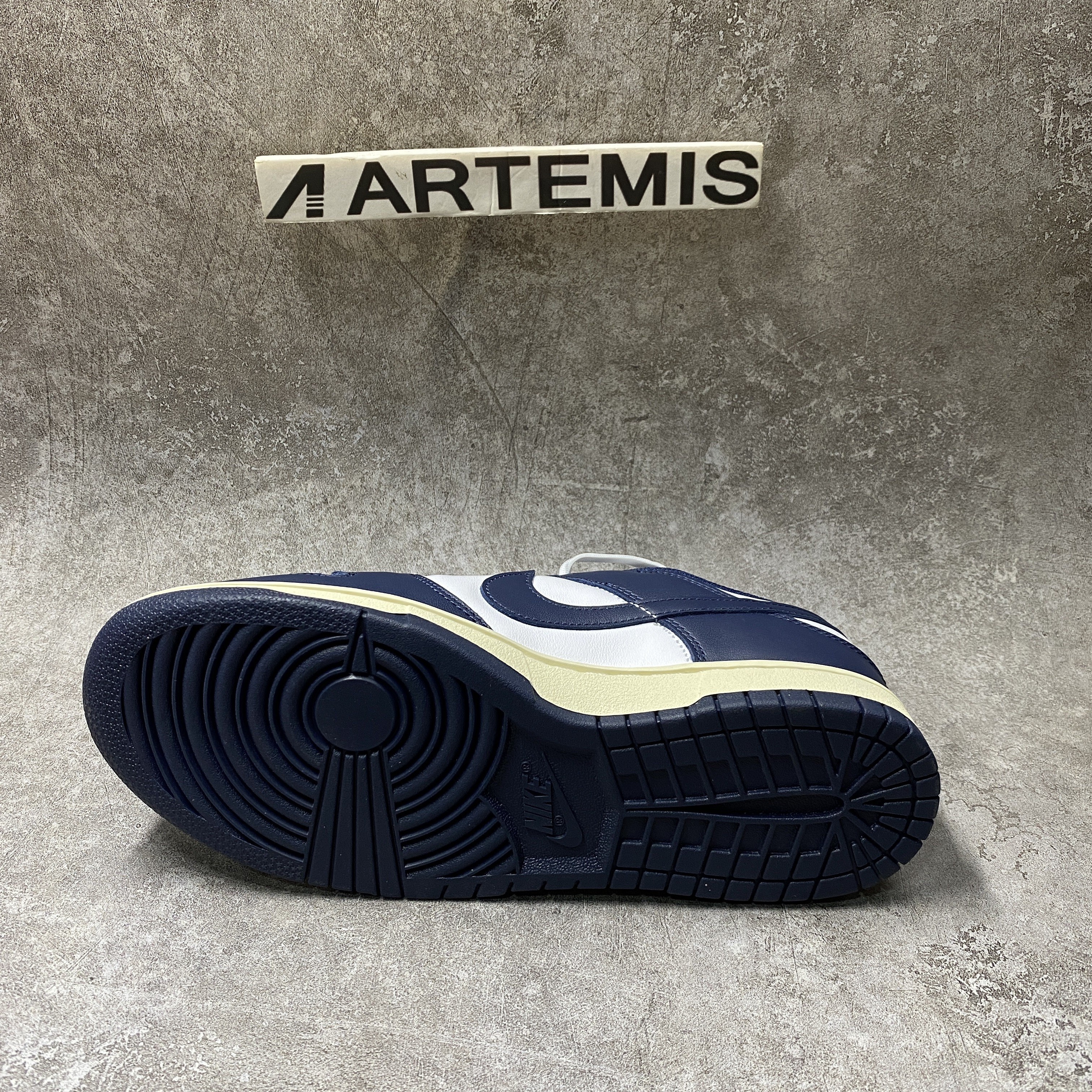 Nike Dunk Low Vintage Navy