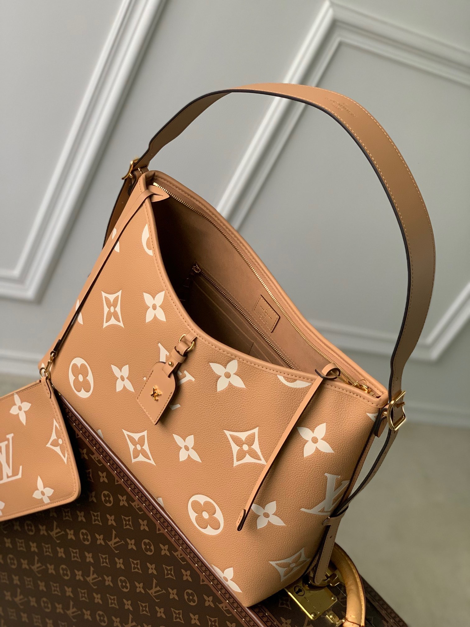 lv CarryAll MM M46289