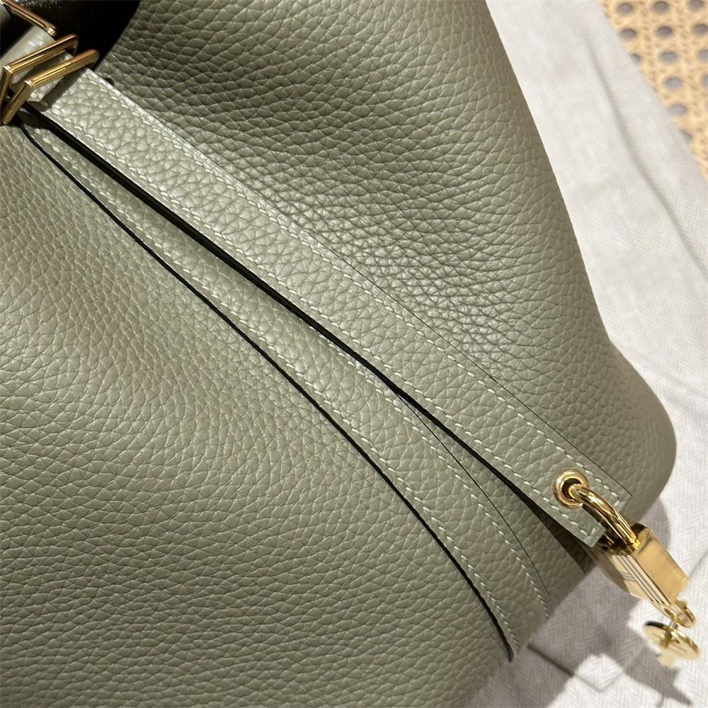 Hermès Picotin 18cm  sage greensage green without original box