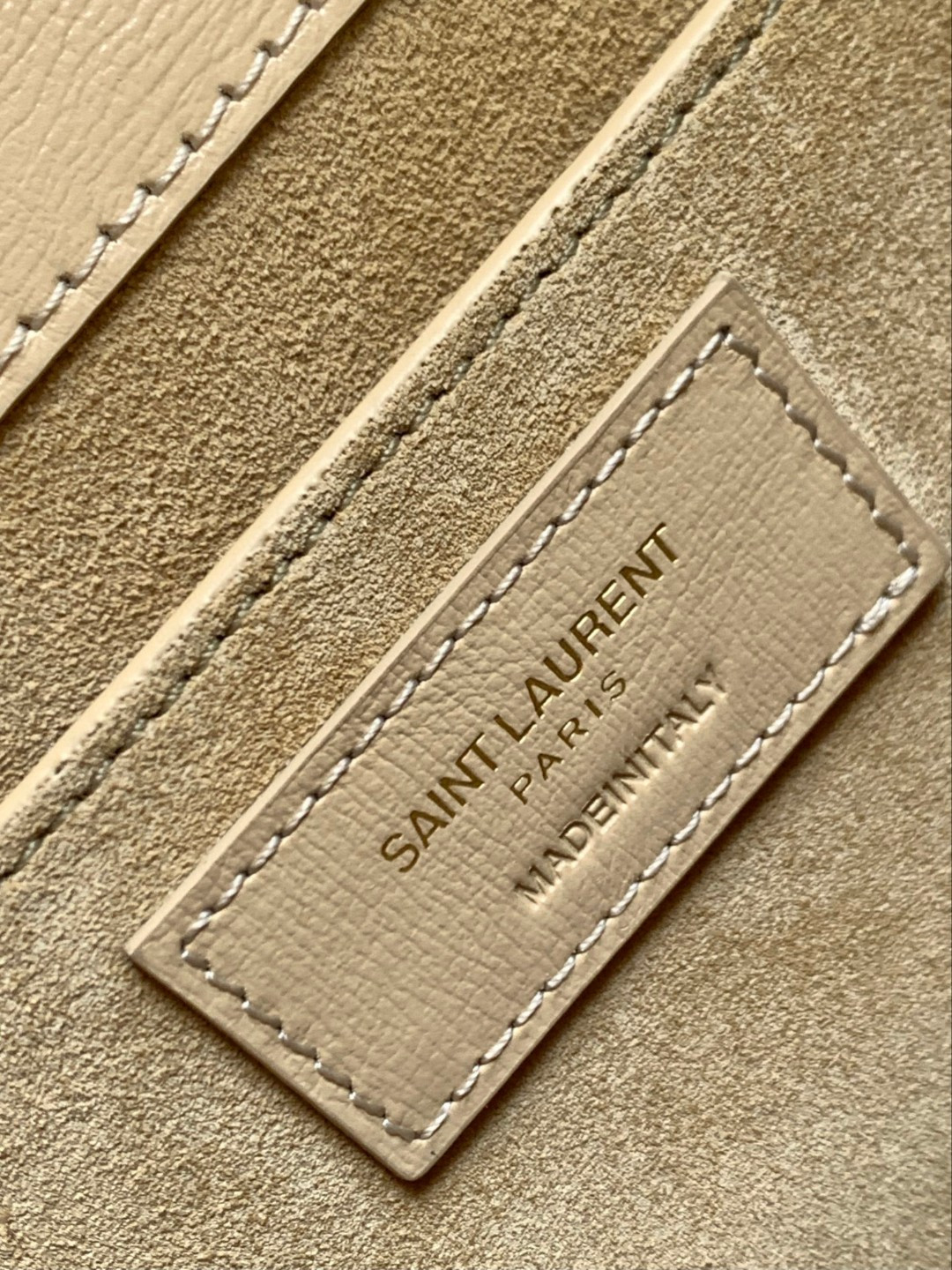 Y*L sunset large in smooth leather beige 10.6 x 7 x 3.1 inches