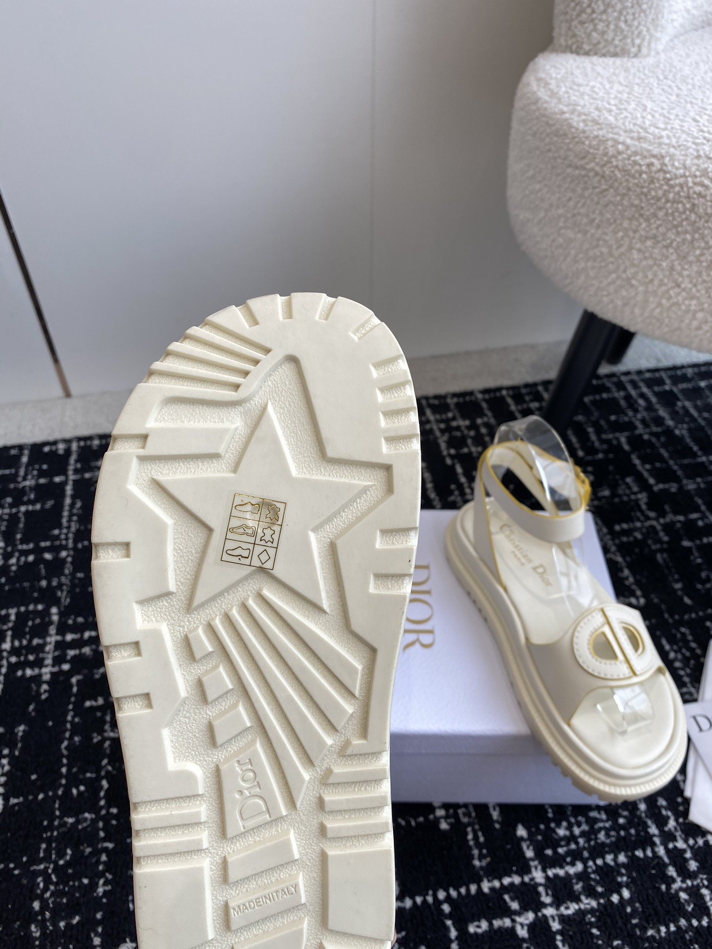 UA D-Club Sandal