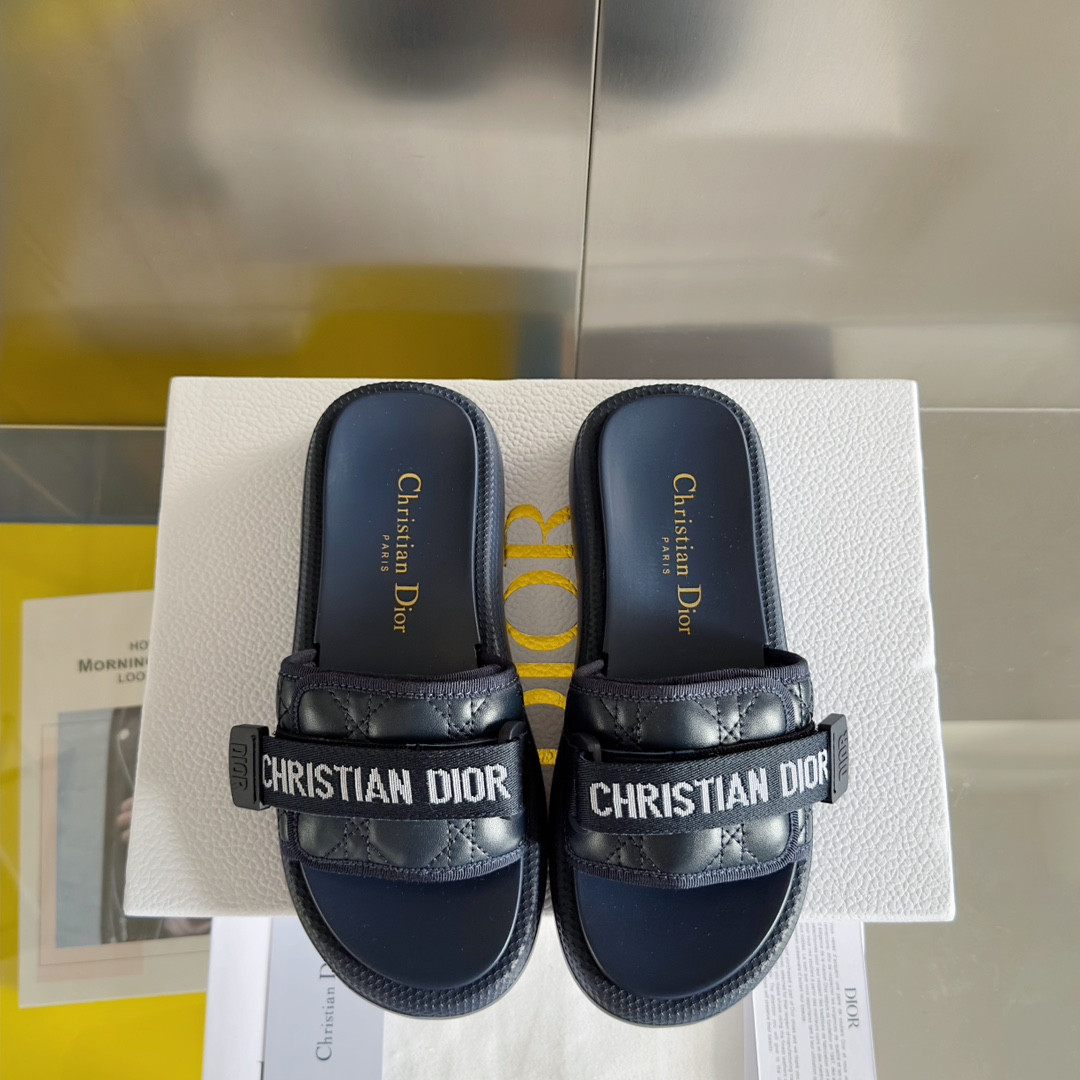 ua D*oriviera dio(r)evolution slide deep blue