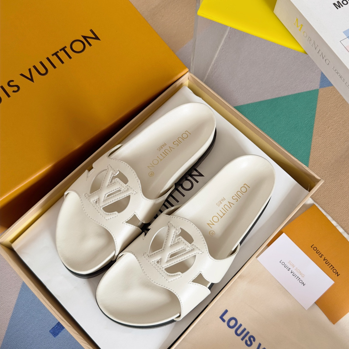 UA LV Isola Flat Comfort Mule