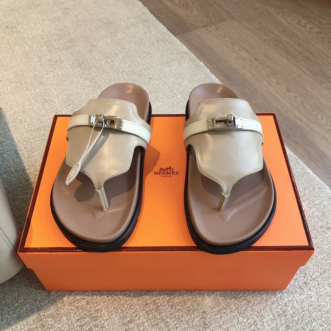 UA Hermès Empire Sandal