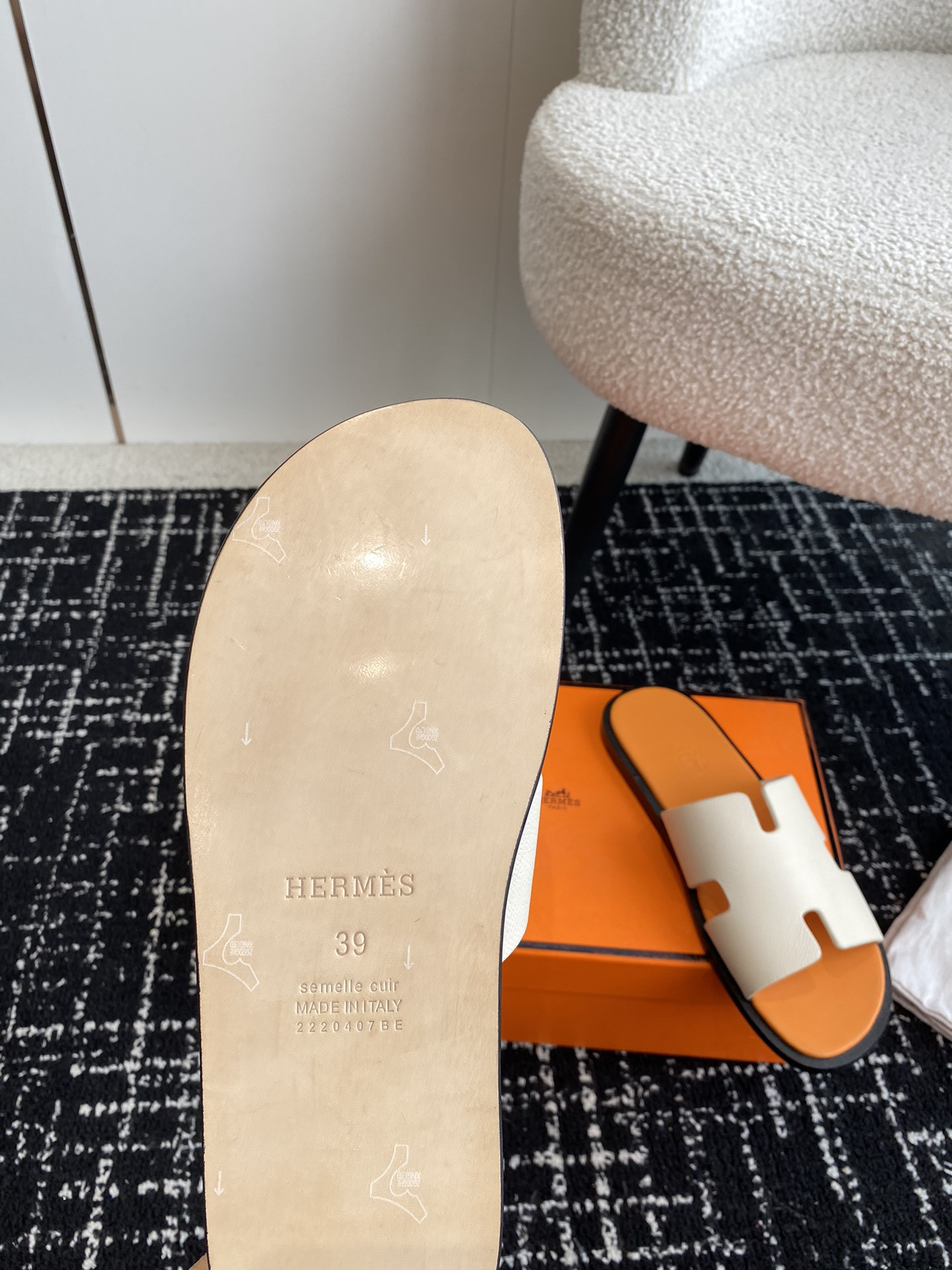 UA Hermès Izmir sandal