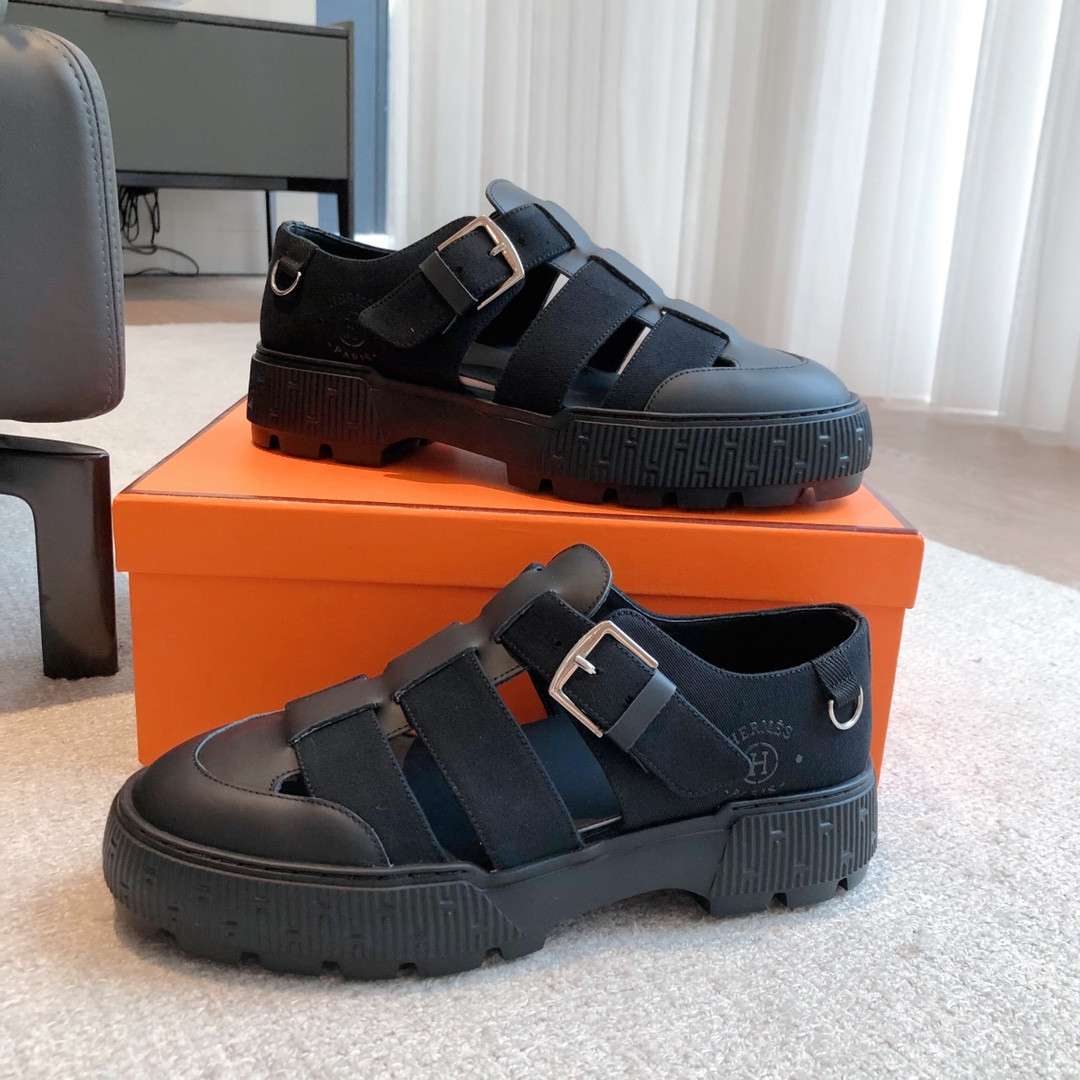 UA Hermès Item sandal