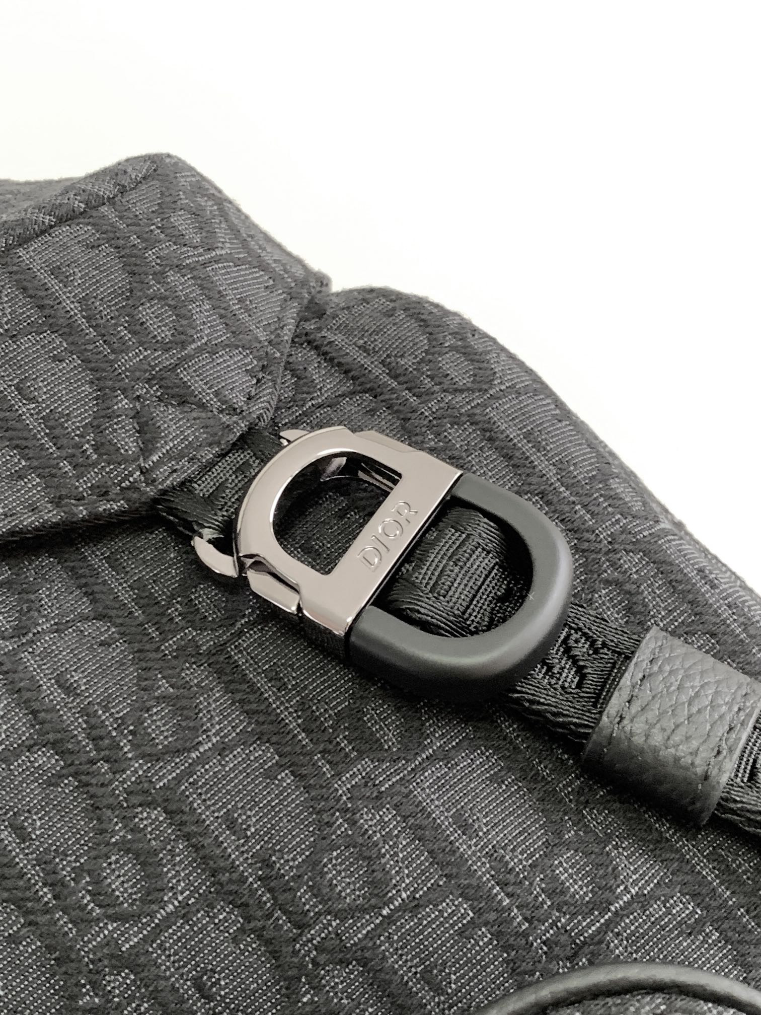 D*or 8 backpack with flap black D*or oblique jacquard 31 x 48 x 16.5 cm