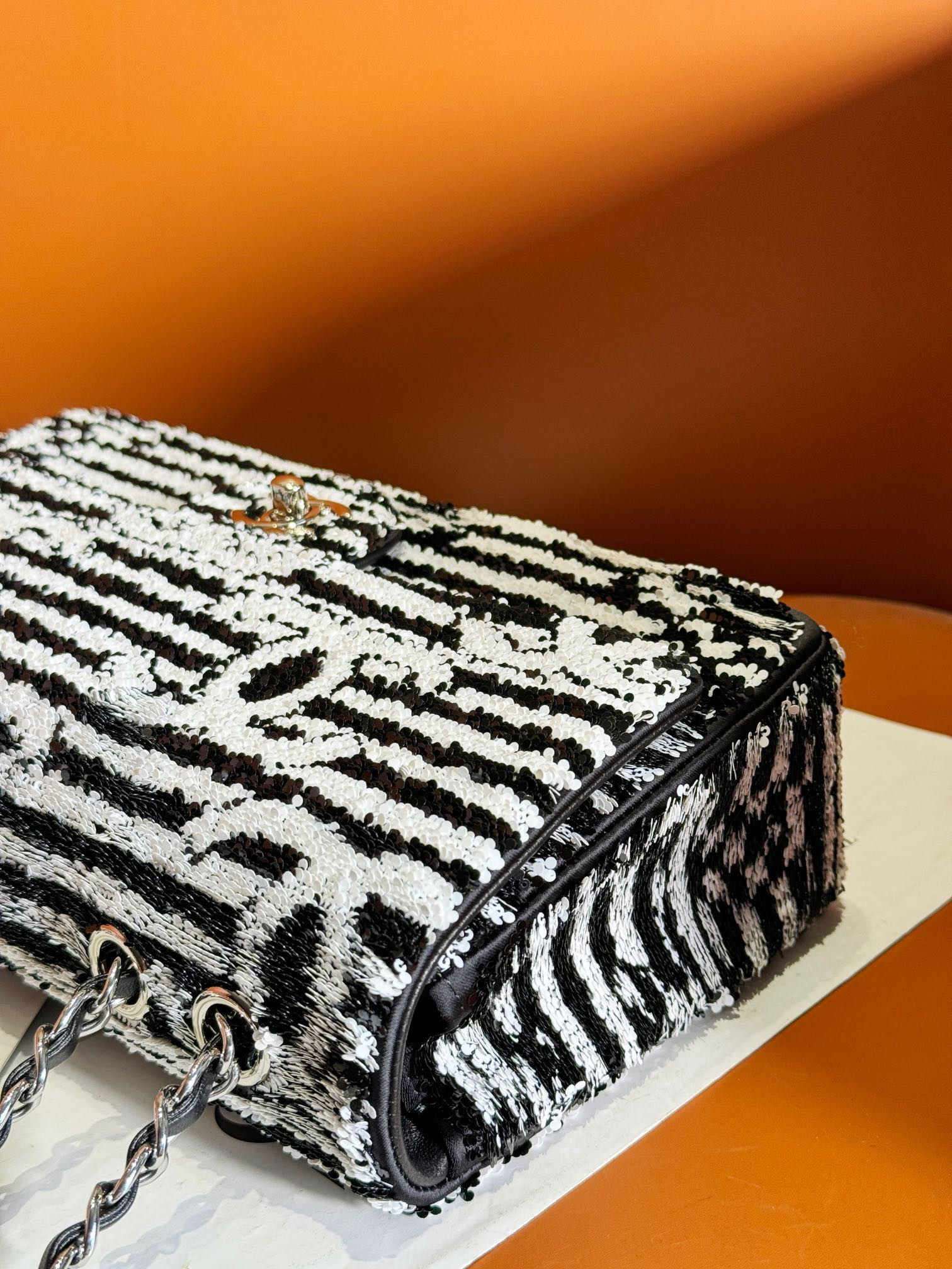 Ch*el classic flap bag 15.5×25.5×6.5cm