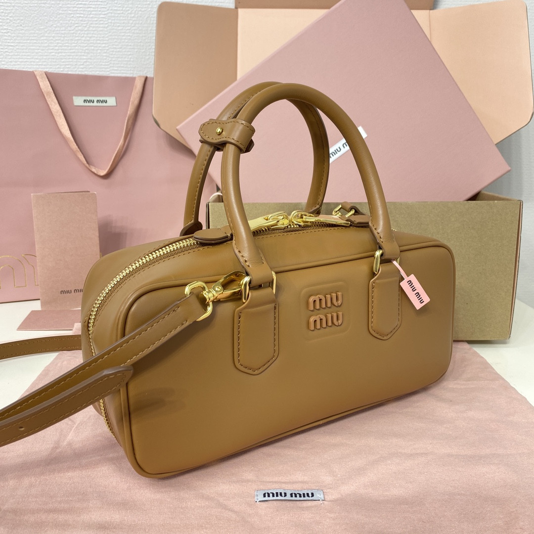 Miu Miu Arcadie leather bag 12x27x9cm