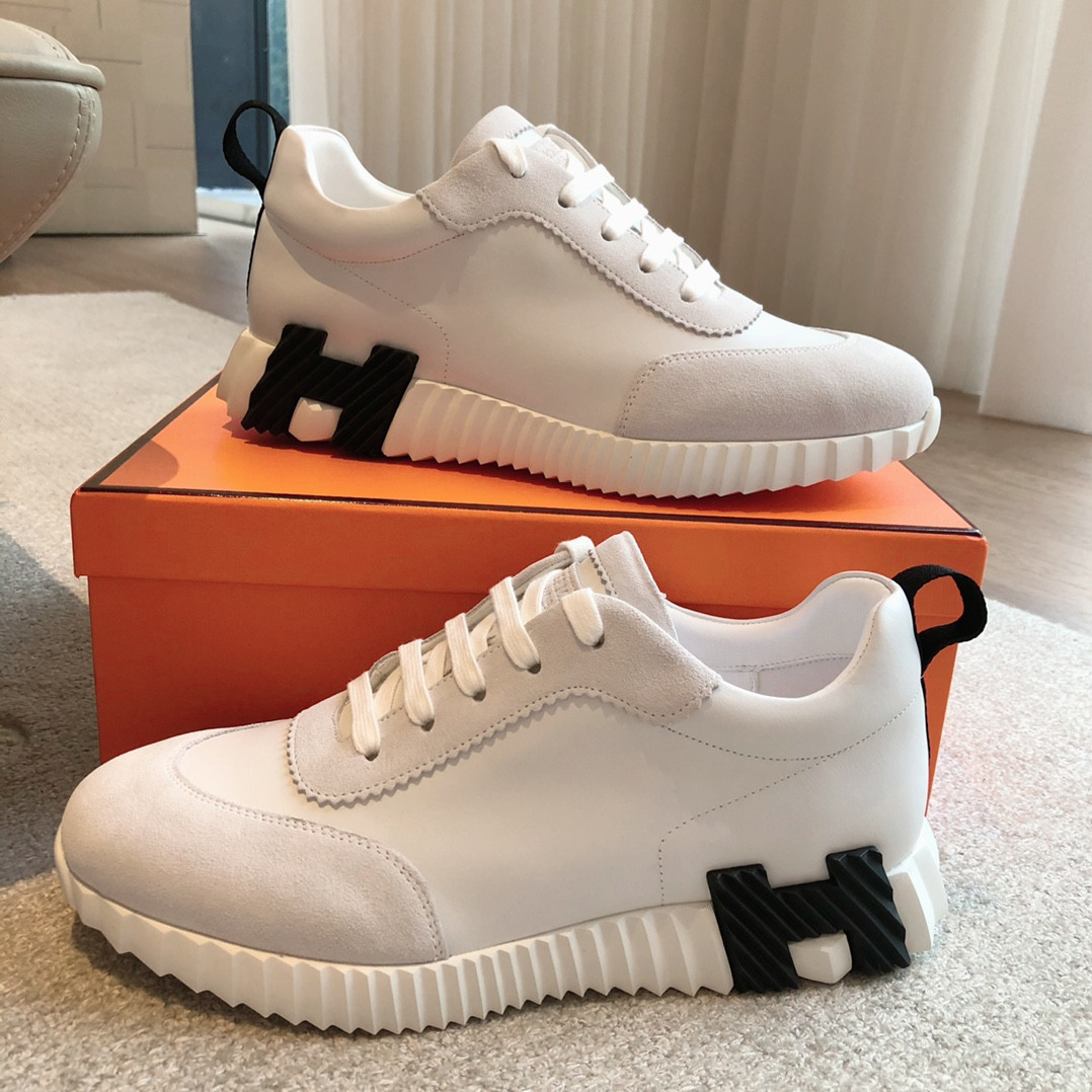 UA Hermès Bouncing Sneaker