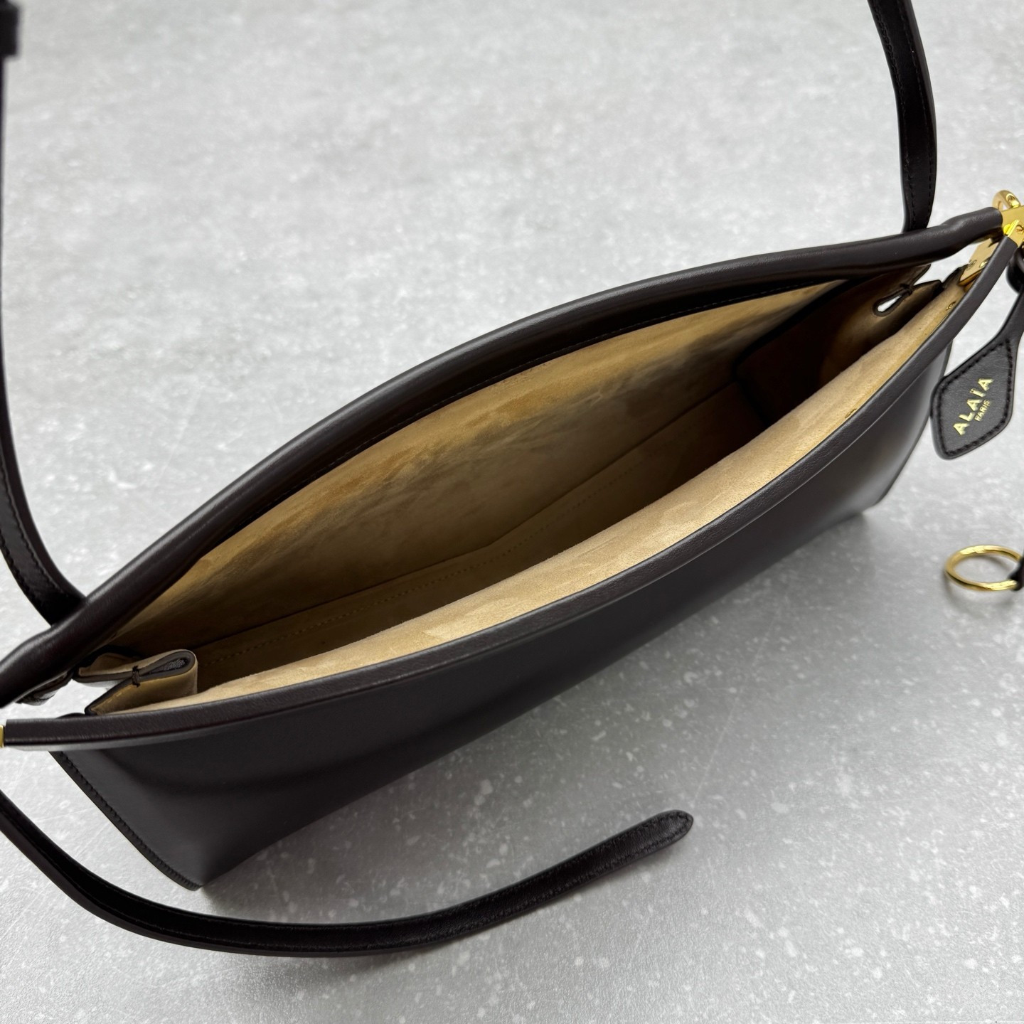 ALAÏA LE CLICK EAST WEST SMALL BAG 25x12.5x7cm